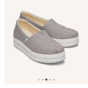 Brand new, in box, Toms Alpargata Midform espadrilles.